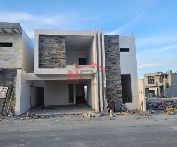 CASA EN PREVENTA RESIDENCIAL SETERRA