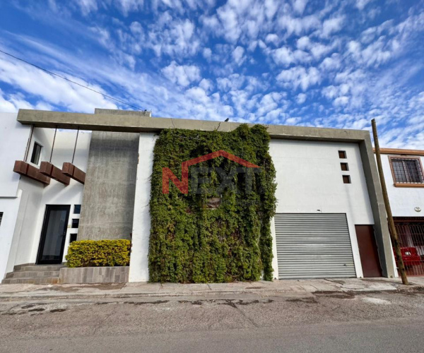 OFICINA EN RENTA EN COL. BUGAMBILIAS