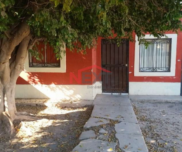 VENTA DE CASA UBICADA EN FRACC LAS VILLAS
