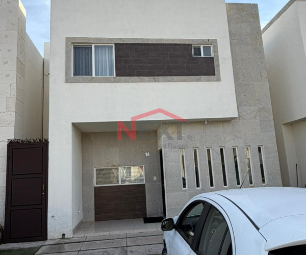 CASA EN RENTA EN SIENA RESIDENCIAL