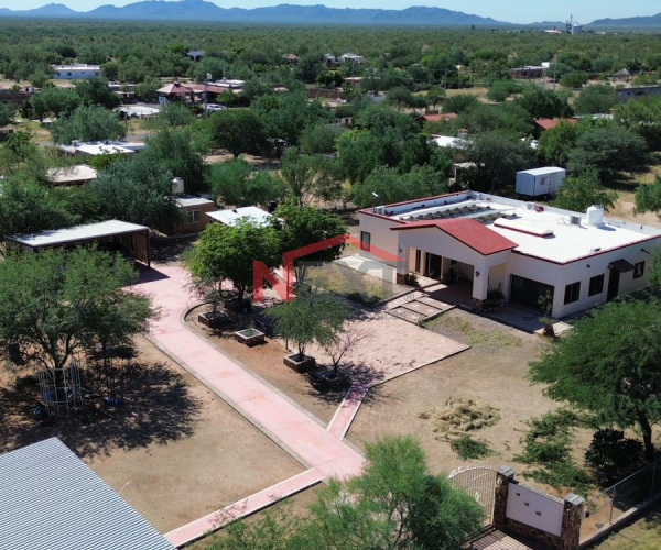 CASA EN VENTA EN REAL DEL 14