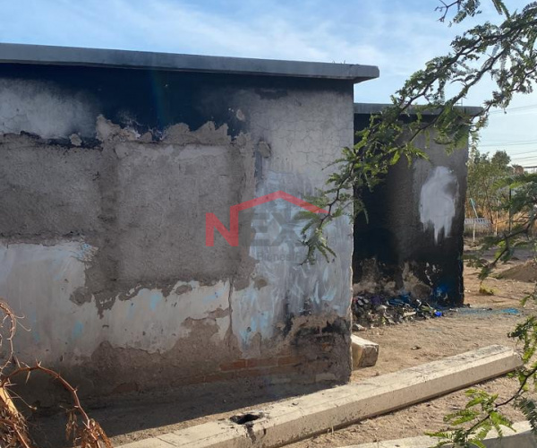 CASA EN VENTA EN COL. CORTIJO