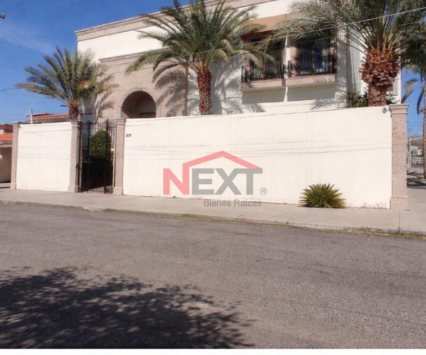 CASA EN VENTA EN COL. PITIC