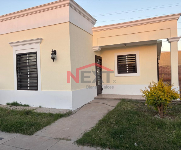 CASA EN RENTA UBICADA EN LOMAS DEL PARAISO