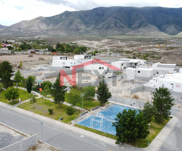 CASA EN PREVENTA 3 Recamaras 1 en Planta Baja Las Huertas Arteaga Preventa