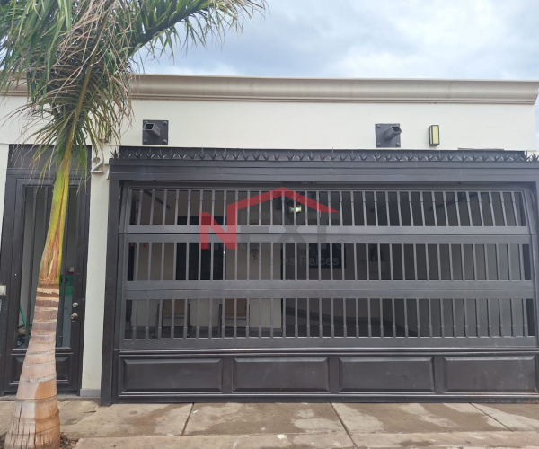 CASA EN VENTA EN COL. BICENTENARIO