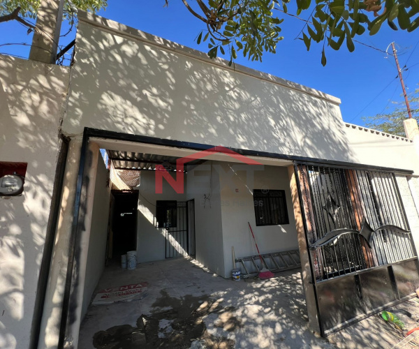 CASA EN VENTA EN COL. ALTARES