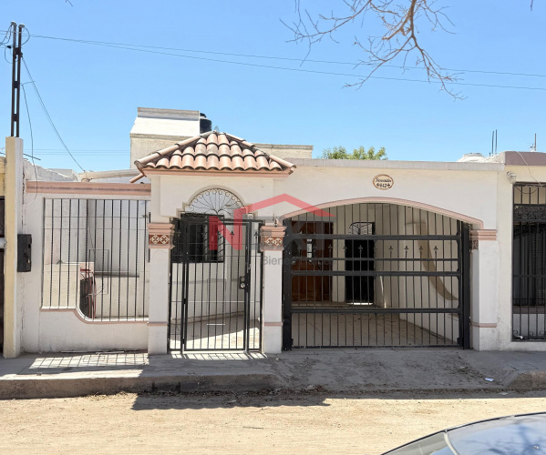 CASA EN VENTA EN NUEVA CASTILLA