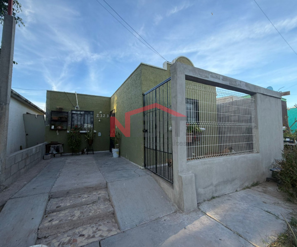 CASA EN VENTA UBICADA EN EL CAMPANARIO