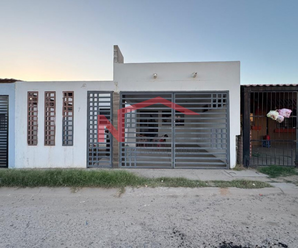 CASA EN VENTA EN COL. PUEBLITOS