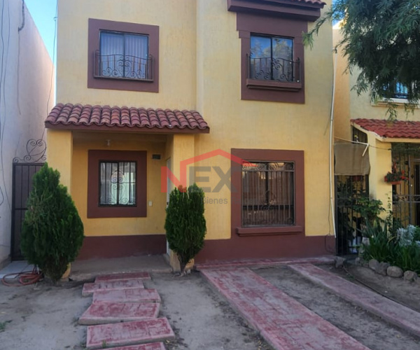 CASA EN RENTA EN VILLA BONITA RESIDENCIAL