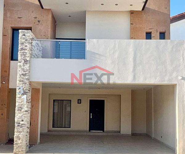 CASA EN VENTA EN REAL DE TOLEDO RESIDENCIAL