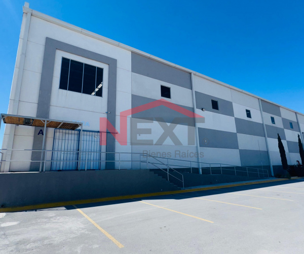 🚀 Bodega Industrial en Renta en Arteaga | 1,300 m² | Andén | Parque Industrial SERVER | Lista para Operar