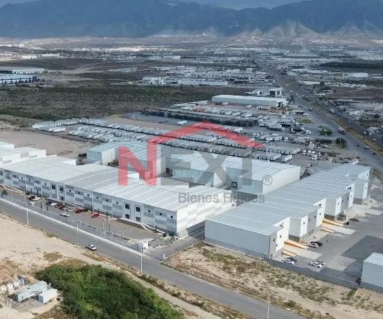 🚀 Bodega Industrial en Renta en Arteaga | 700 m² | Andén | Parque Antares | Lista para Operar