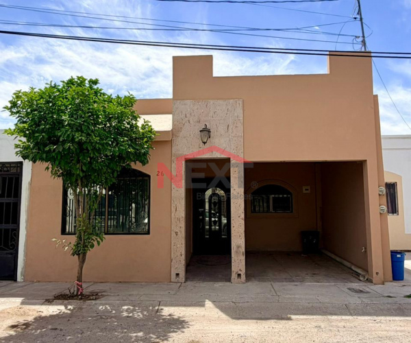 CASA EN VENTA EN COL. LA VERBENA