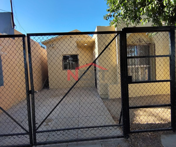 CASA EN RENTA EN COL. CONQUISTADORES