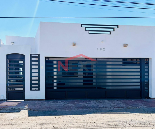 CASA EN VENTA EN COL. NACAMERI