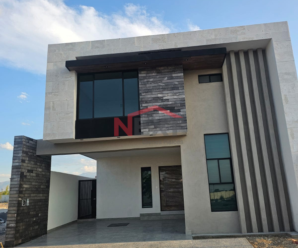 CASA EN VENTA EN RESIDENCIAL SETERRA