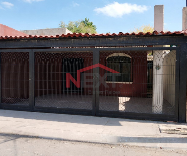 CASA EN VENTA EN COL. VILLA DEL REAL