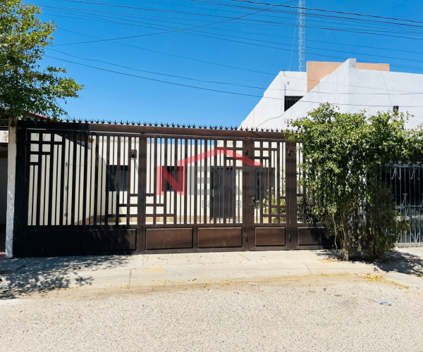 CASA EN RENTA EN COL. VILLA COLONIAL