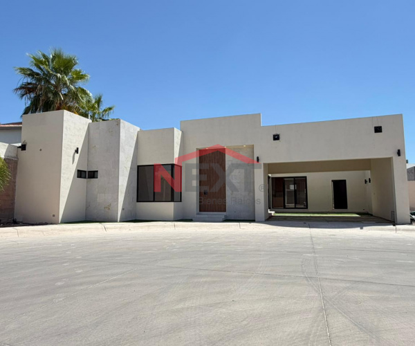 CASA EN VENTA EN LOS SANTOS RESIDENCIAL