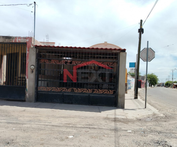 CASA EN VENTA EN VILLA DEL REAL EN VENTA