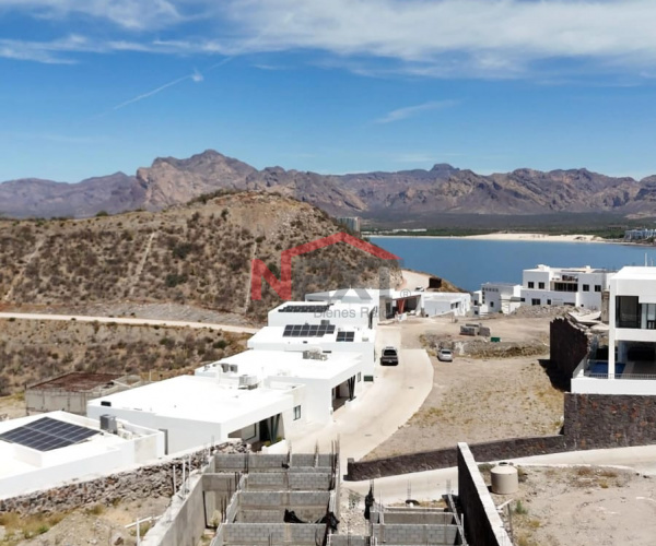 VENTA DE LOTES EN RESIDENCIAL