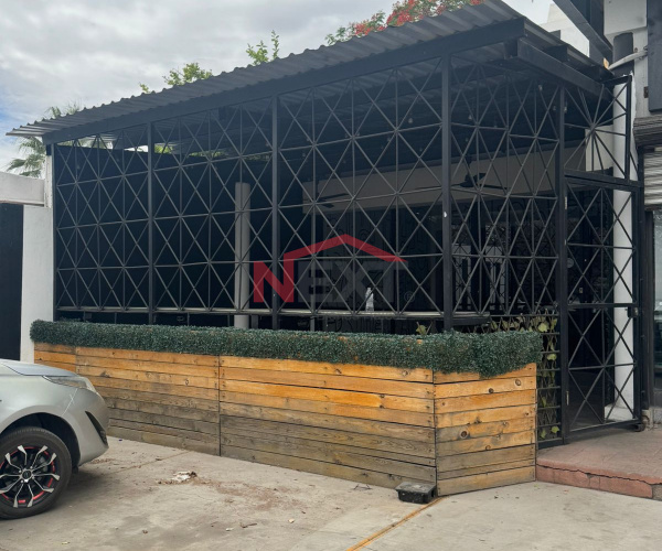 LOCAL COMERCIAL EN RENTA SOBRE BLVD MORELOS