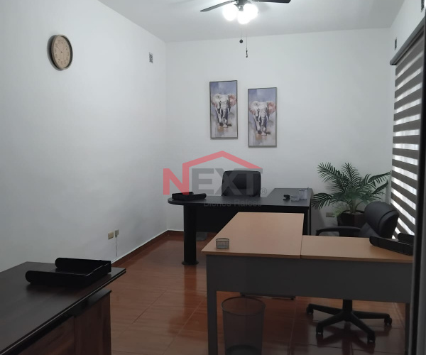 Oficina en Renta  privada en Centro de Negocios