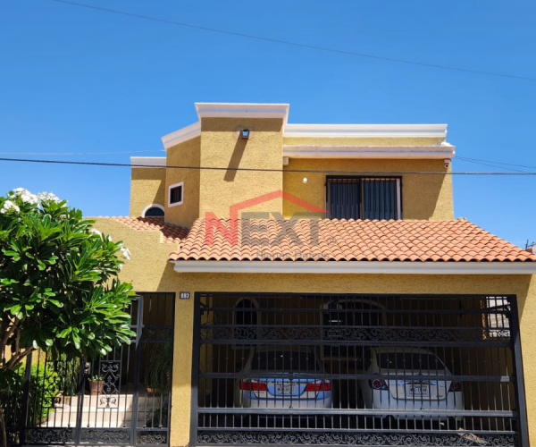 CASA EN VENTA EN PASEO DEL SOL