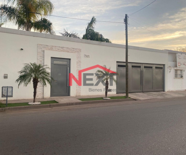 CASA EN VENTA UBICADA EN COL. DEL VALLE