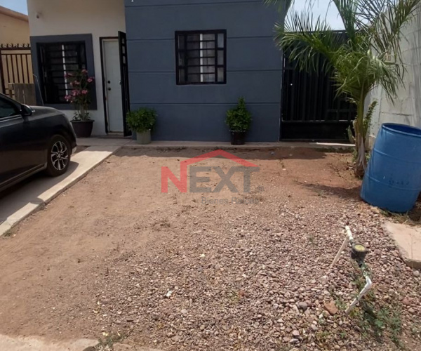 SE RENTA CASA EN VERSALLES RESIDENCIAL