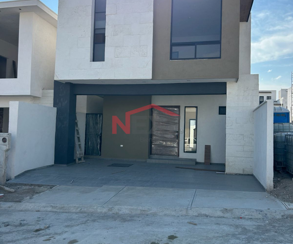 CASA EN VENTA EN RESIDENCIAL  PIAMONTE