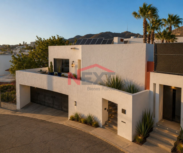 CASA EN VENTA EN COL. PITIC