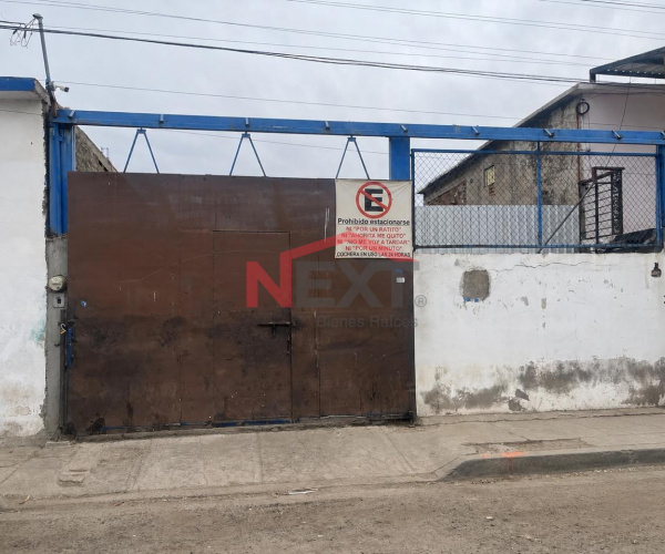 TALLER EN VENTA EN COL. FRANCISCO VILLA