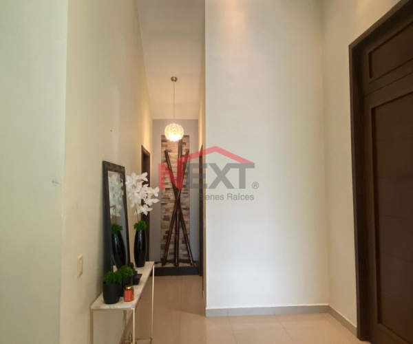 CASA EN VENTA AL NORTE RESIDENCIAL LOS REALES