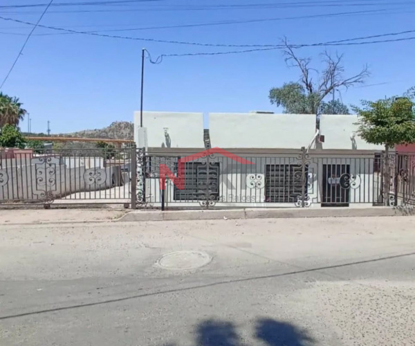 CASA EN VENTA EN PEDREGAL DE LA VILLA