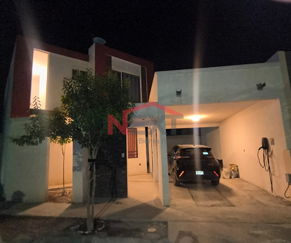 CASA EN RENTA EN PRIVADA ENCINALES - RAMOS ARÍZPE