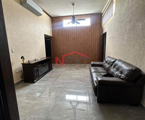 CASA EN RENTA VILLAS VERGEL I