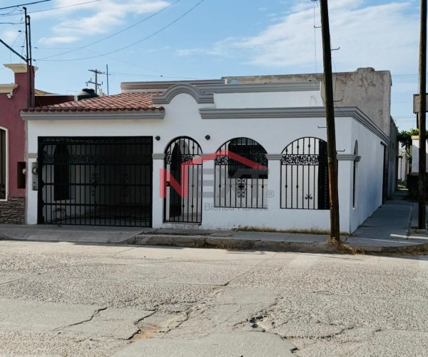 CASA EN RENTA EN COL. SAN ANGEL