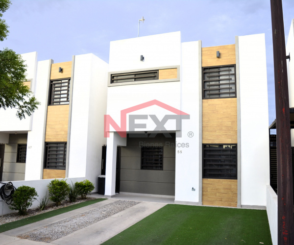 CASA EN VENTA EN JARDIN REAL RESIDENCIAL
