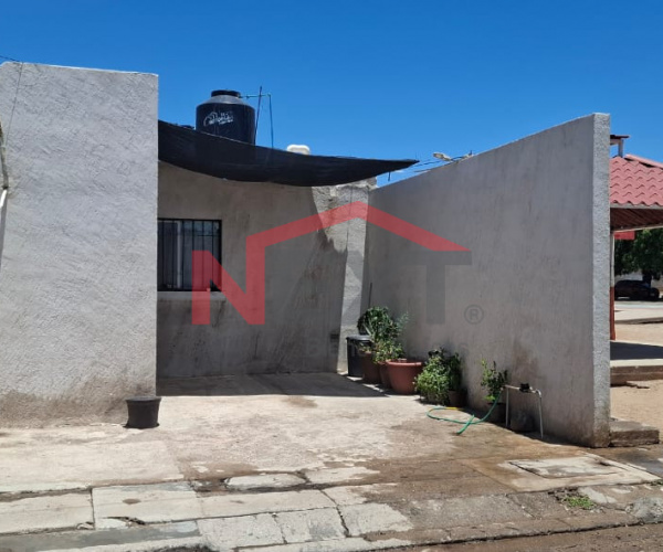 CASA EN VENTA EN COL. LA CARIDAD