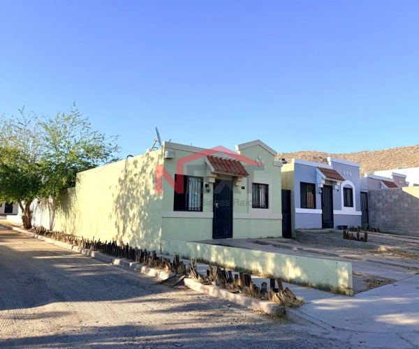 CASA EN VENTA EN URBI VILLA DEL CEDRO