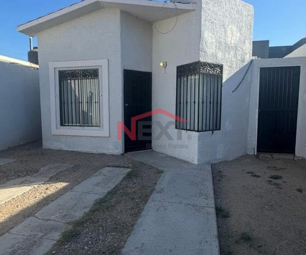CASA EN RENTA EN LOMAS DE LINDA VISTA