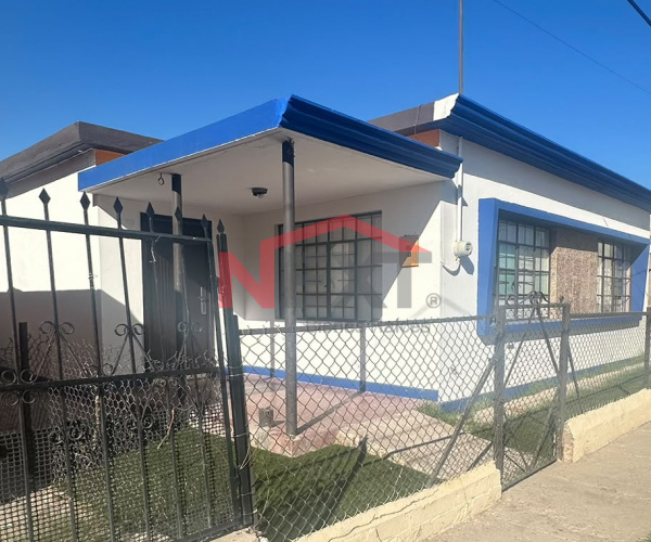 CASA EN VENTA EN COL. MODELO