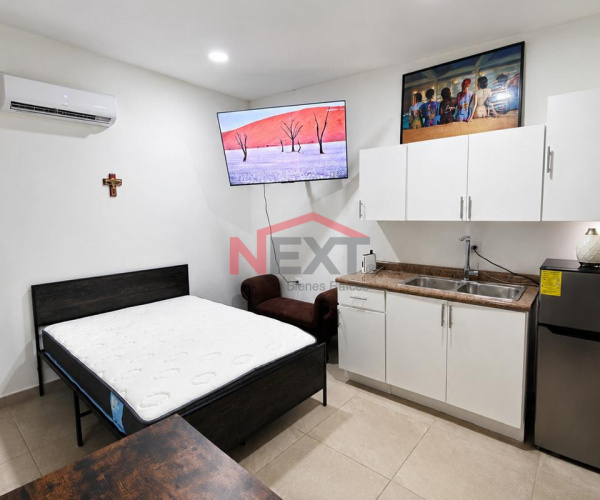 DEPARTAMENTO EN RENTA EN COL. BUGAMBILIA