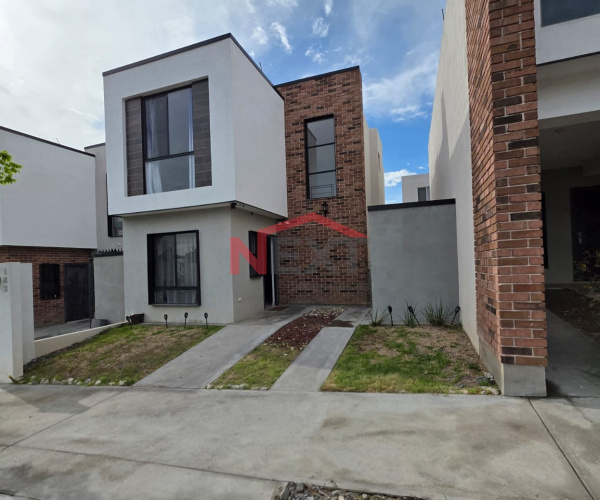 CASA EN RENTA NUEVA AL SUR DE  SALTILLO EN FRACCIONAMIENTO  LOMAS DEL MORILLO