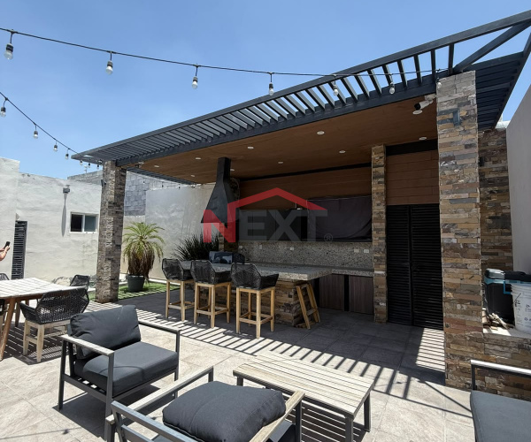 Casa en Venta LOMAS DEL VALLE Sec. 2, 1PISO, Semi/INTELIGENTE, con PANELES SOLARES