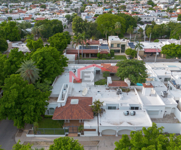CASA EN VENTA EN COL. PITIC