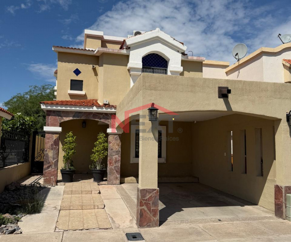 CASA EN RENTA EN MONTECARLO RESIDENCIAL